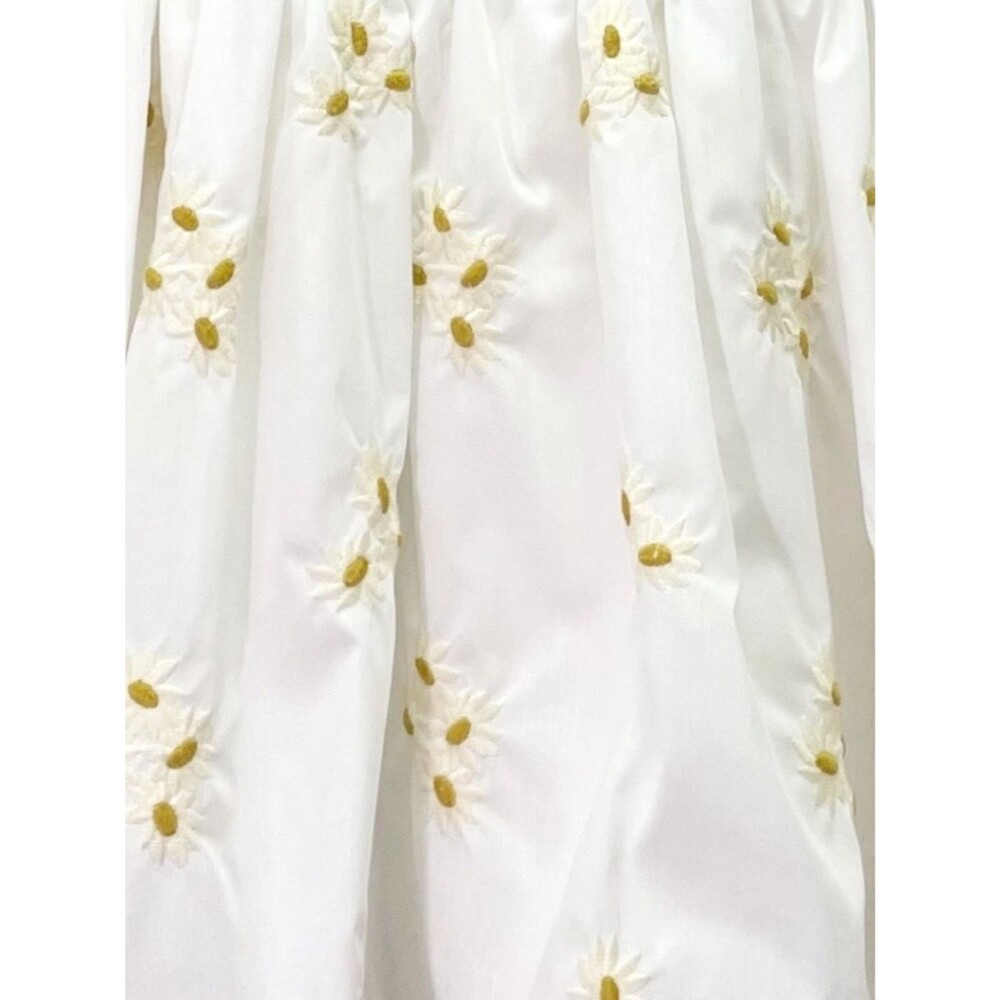 Altar’d State Daisy Embroidered Babydoll Mini Dress White Puff Sleeve Sz Medium - Picture 7 of 11